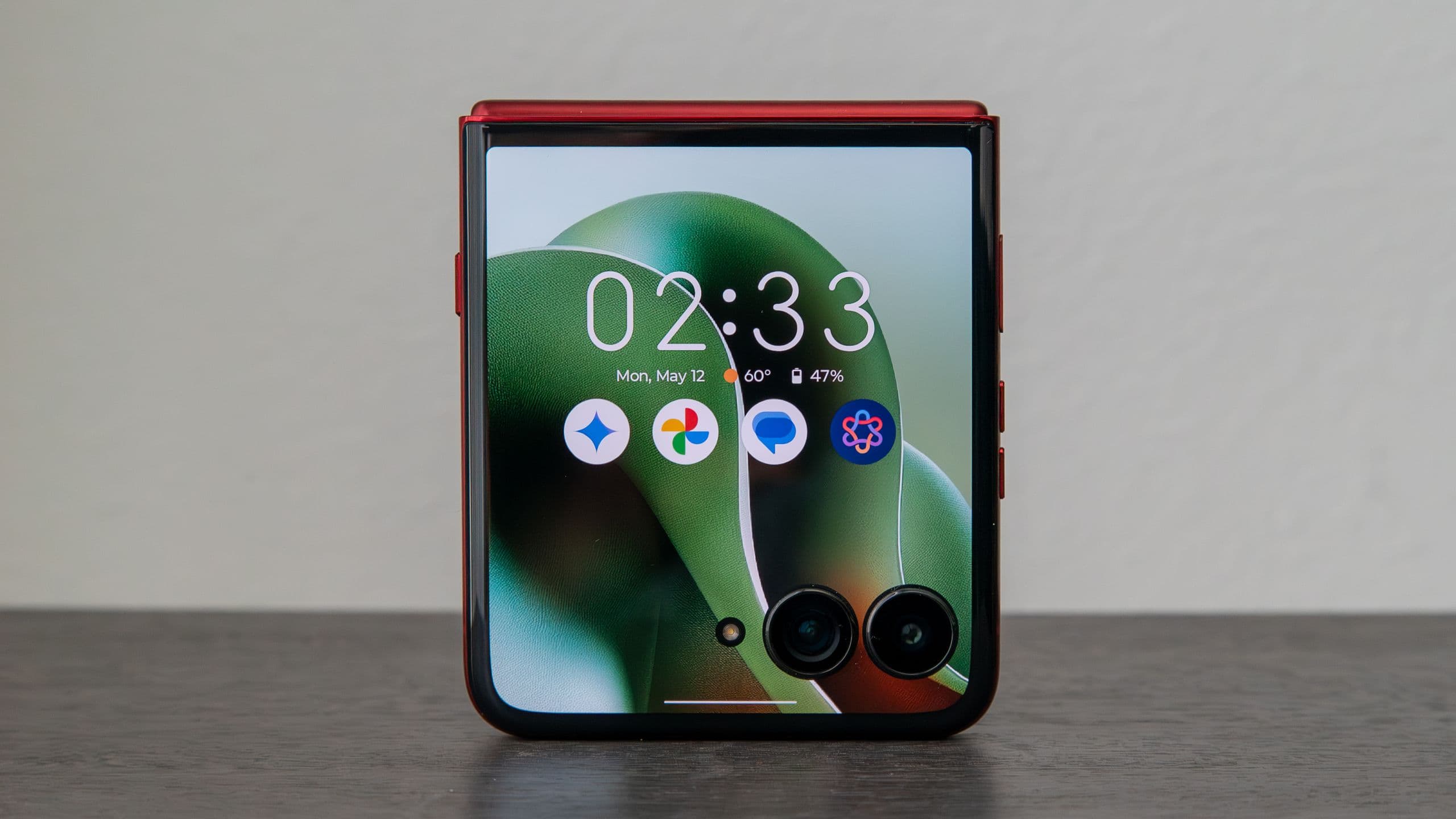 My 5 biggest takeaways after using the Motorola Razr Ultra 2025 for a year