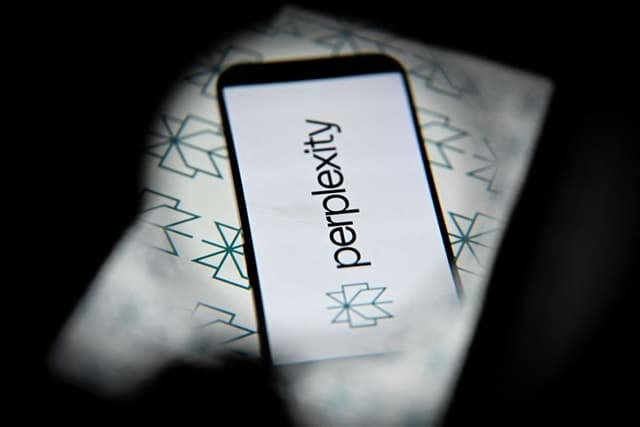 Amazon accuses Perplexity of unauthorized access through Comet AI browser