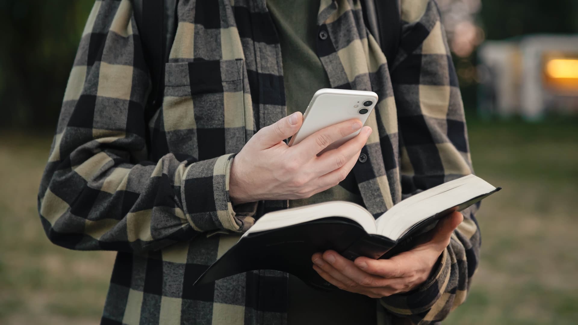 Wise and Helpful Ways for Christians To Experiment With AI