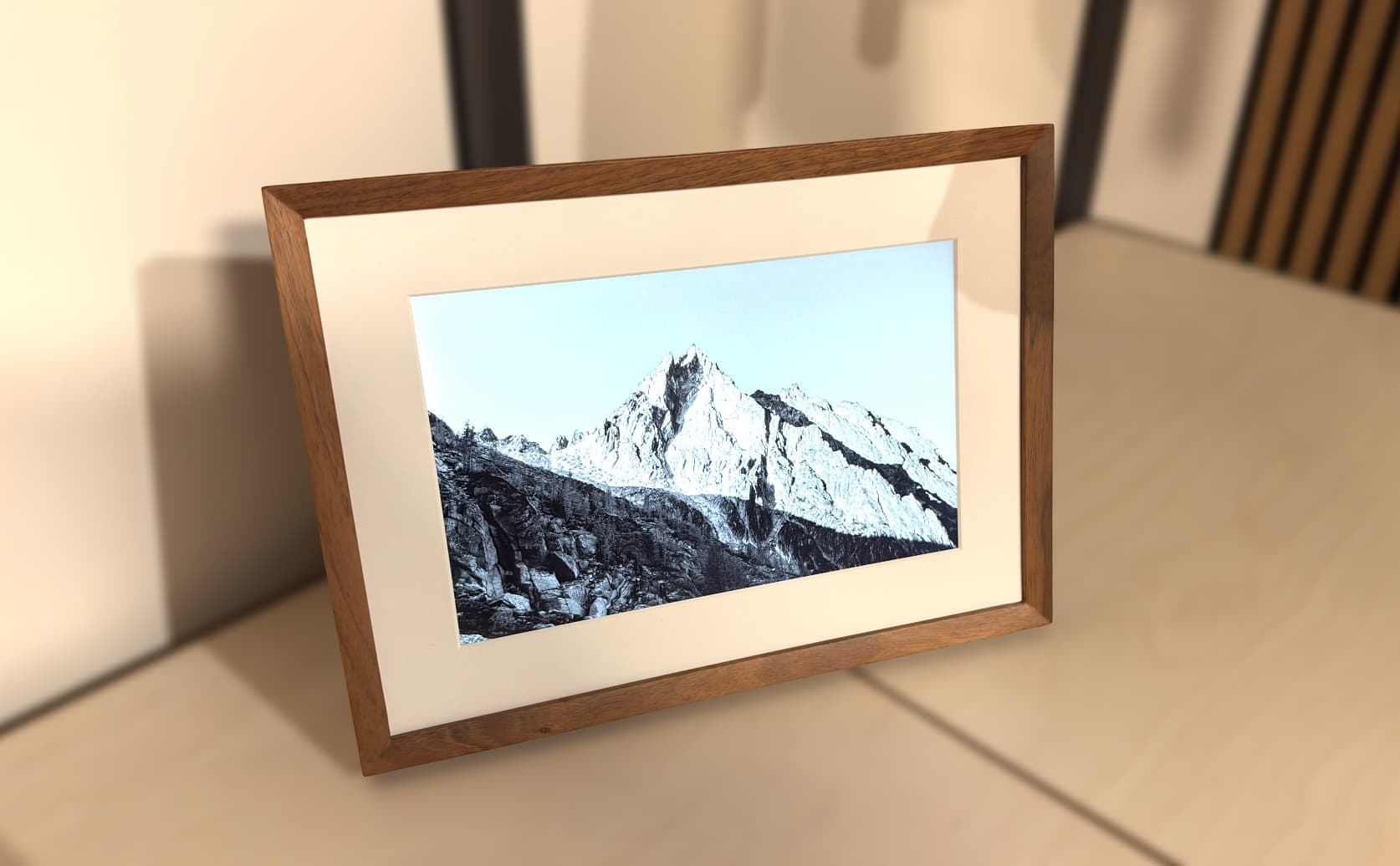 Amazon Launches a Digital Picture Frame. It’s Both Clever and Classy