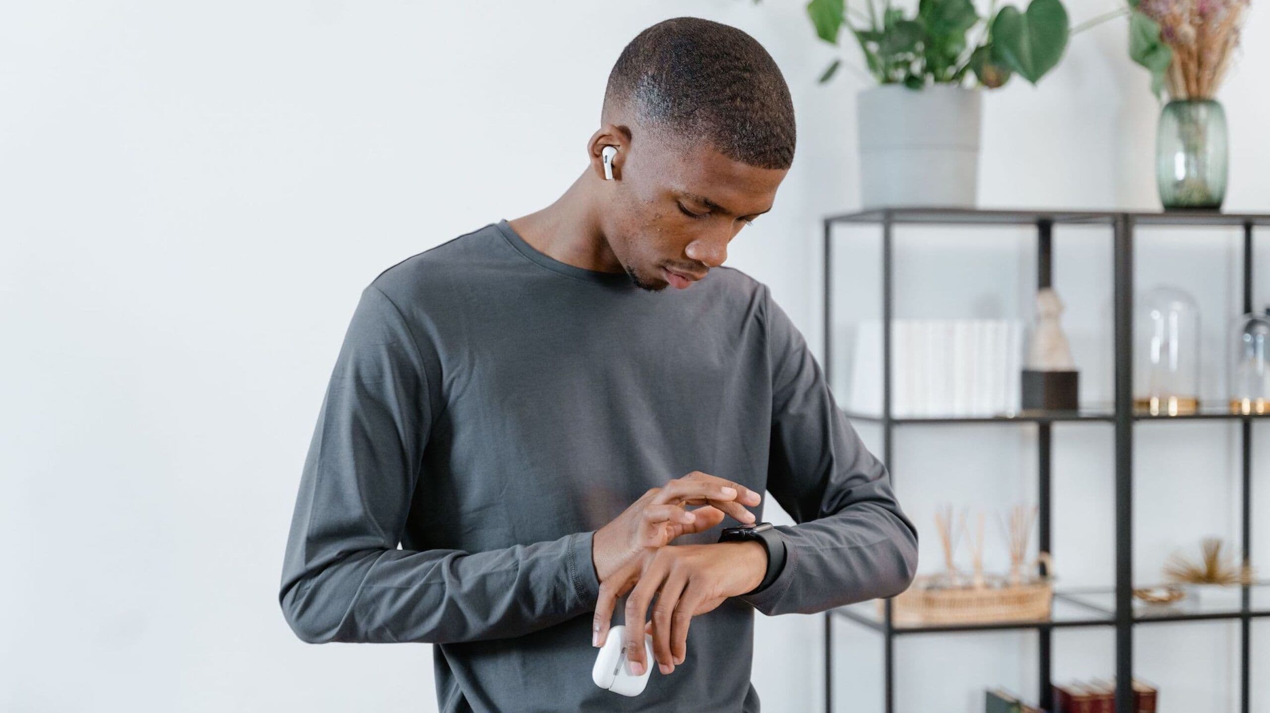 Bell’s latest network innovation brings 5G to smartwatches