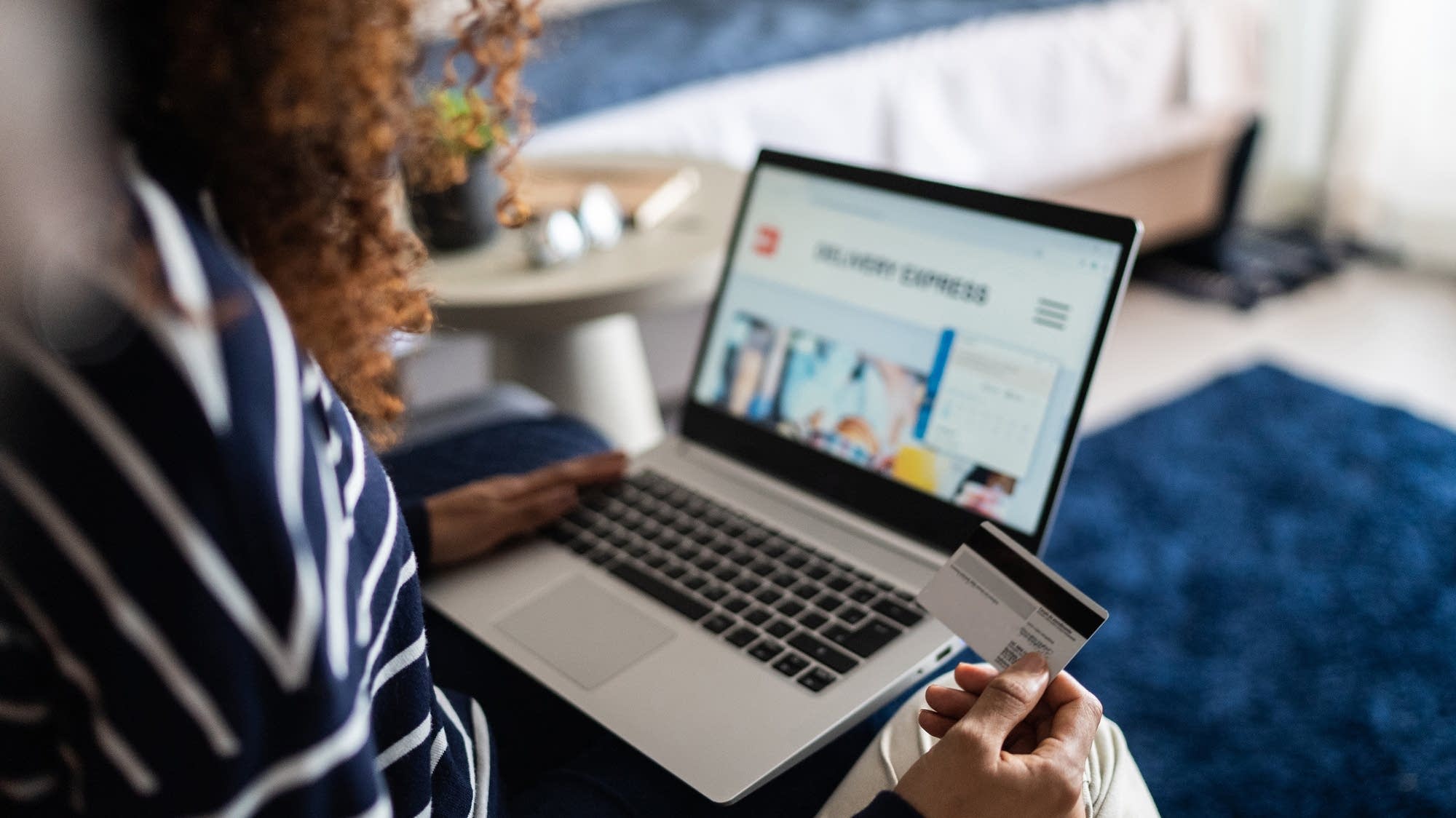 The challenges of integrating ads in AI search engines