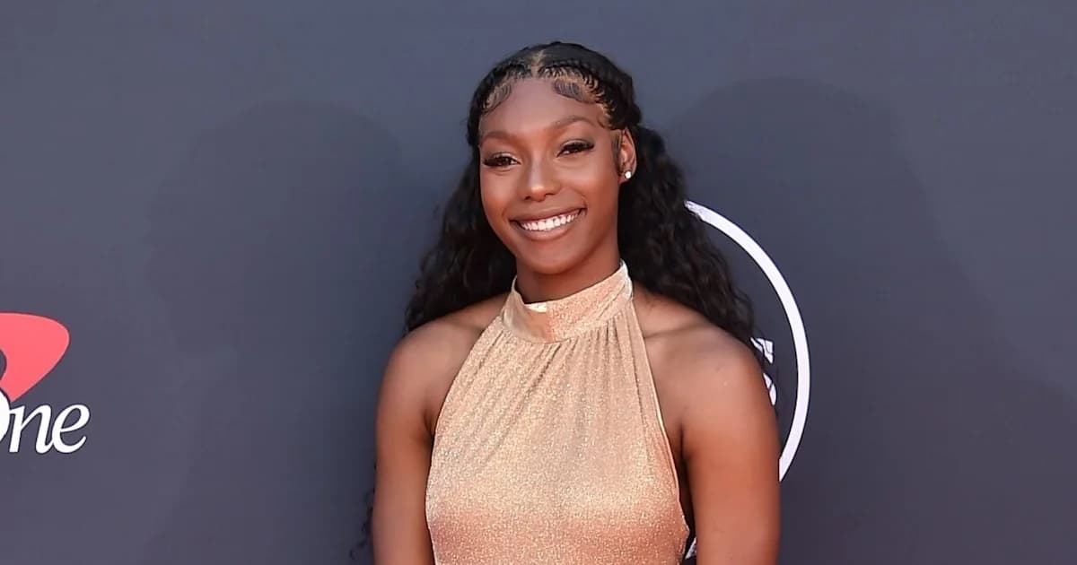Atlanta Dream celebrate Angel Reese after AP Defensive Player of the Year honor