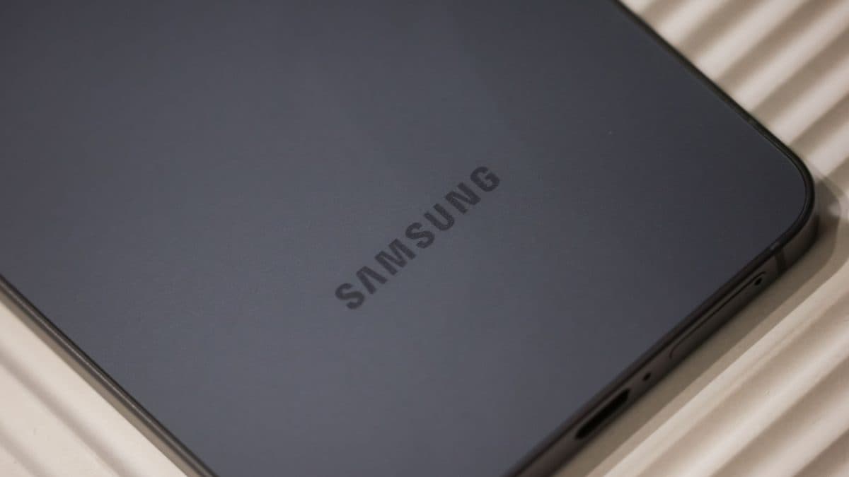 Samsung Accidentally Leaks Updated Bixby, Confirms Perplexity Integration