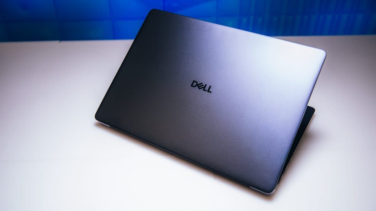 Dell 14S Review: Marathon Battery Life, Middling Value