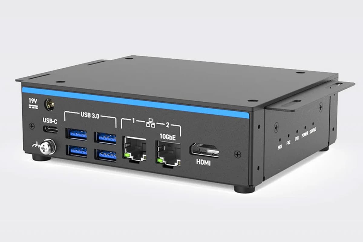 OnLogic Factor 101 – A fanless industrial edge AI computer with Qualcomm QCS6490 SoC, 10GbE networking